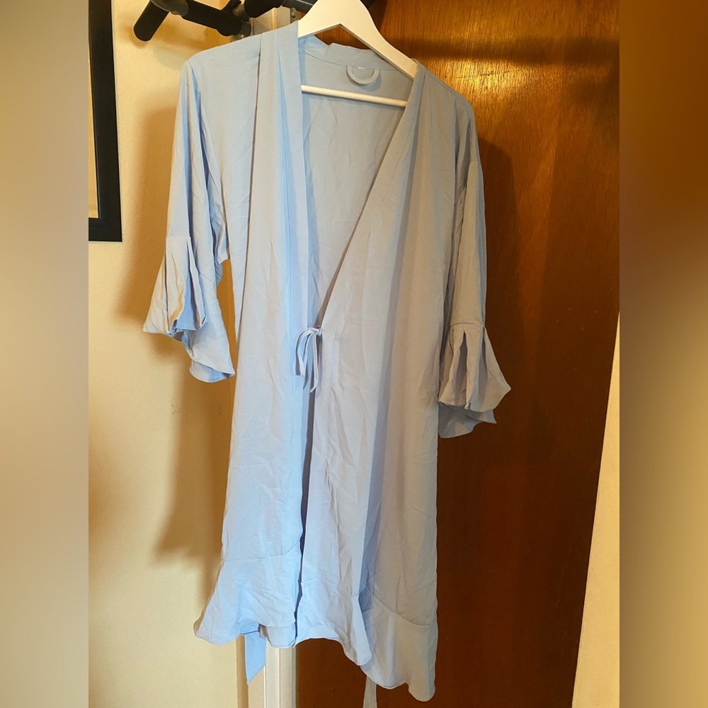 Light blue robe - Picture 2 of 4